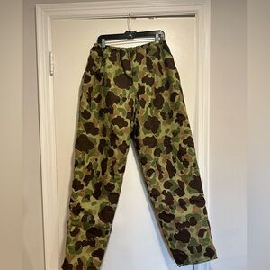 VTG NWT Cabelas Gore-TEX Camouflage Pants Mens Sz: XL Frogskin Hunting Thermal.